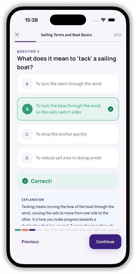 SailQuiz iOS quiz screen showing a tacking question with the correct answer highlighted and an explanation